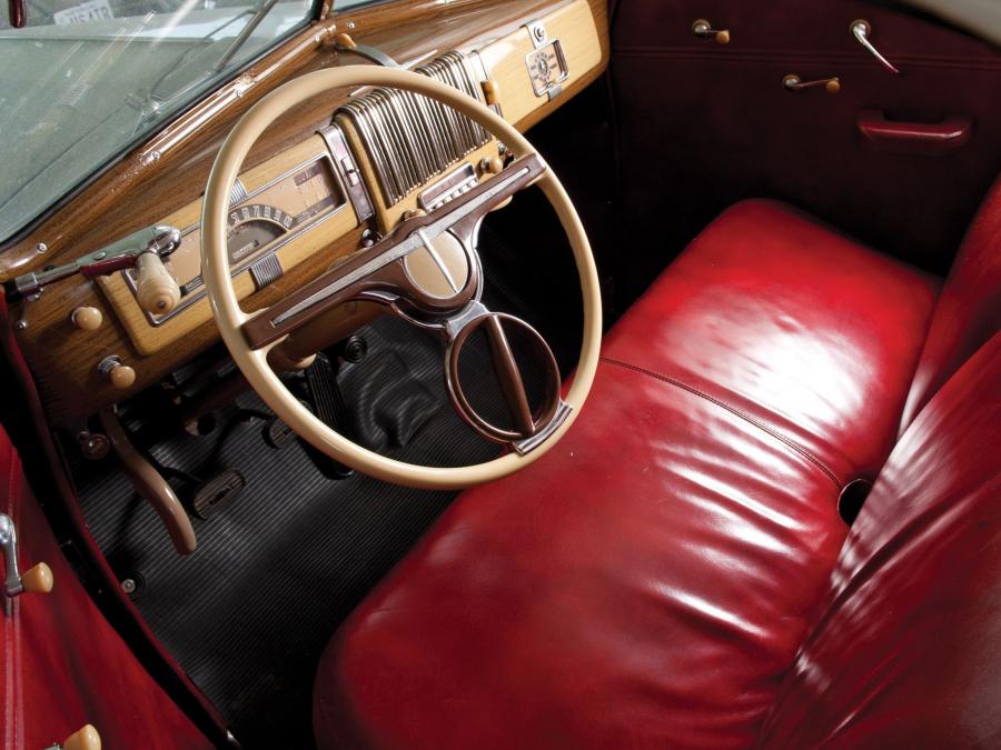  Chevrolet Special DeLuxe Convertible Coupe 1940 года  (фото 7 из 52)